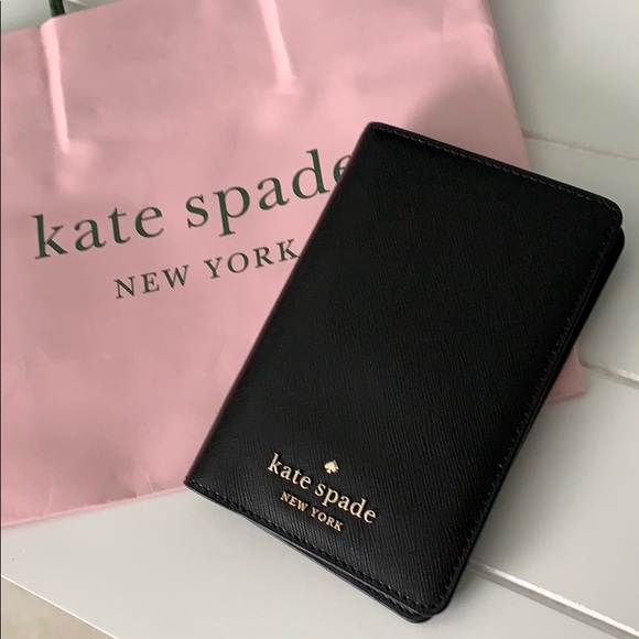 Kate Spade Passport case in Black Leather. NWT - Picture 6 of 7